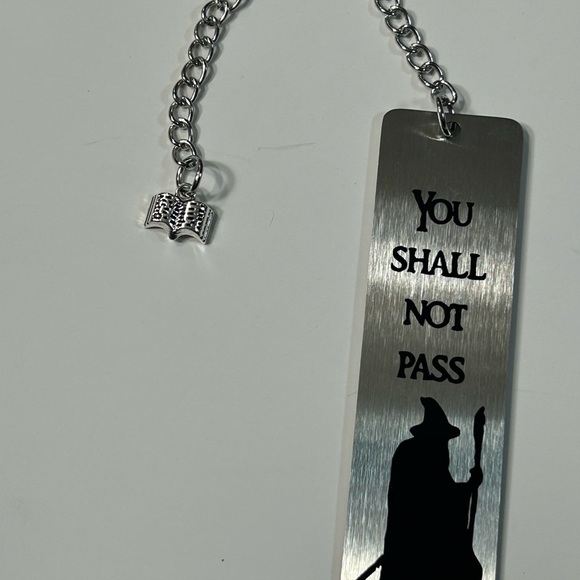 FREE w/ PURCHASE - Lord Of The Rings Bookmark - Picture 10 of 10